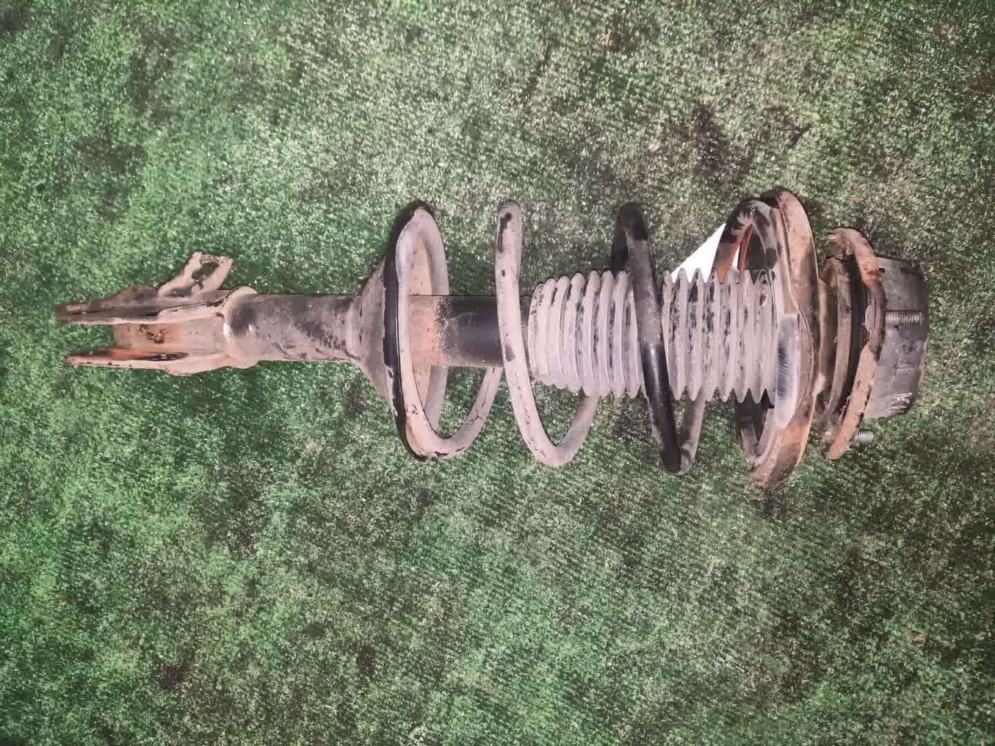 Стойка правая передняя SUBARU LEGACY BF5, BF3, BC3, BC5 EJ20DE, EJ20T, EJ20E, EJ18, EJ18S 1 ракурс