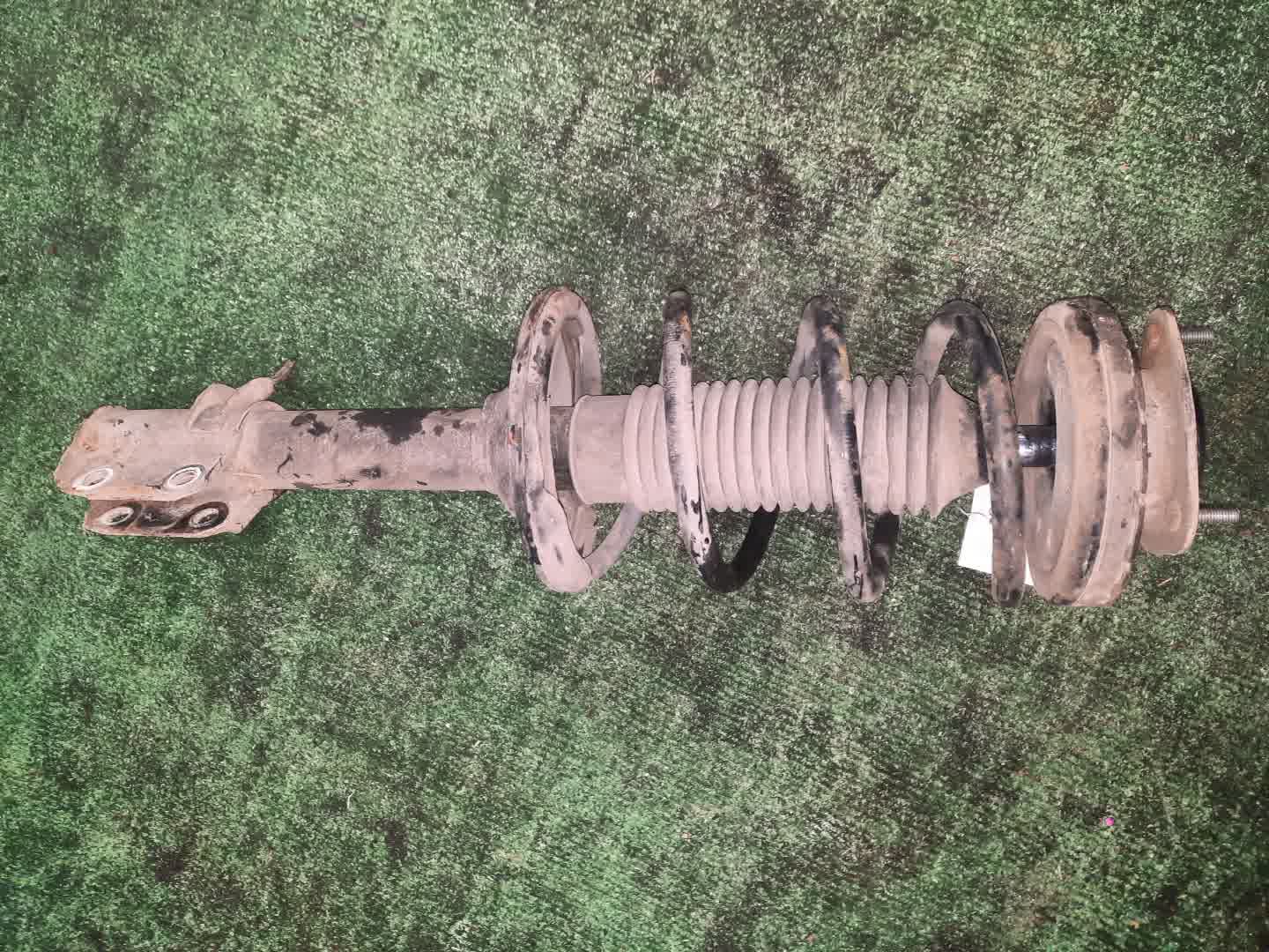 Стойка правая задняя SUBARU LEGACY BF5, BF3, BC3, BC5 EJ20DE, EJ20T, EJ20E, EJ18, EJ18S 1 ракурс
