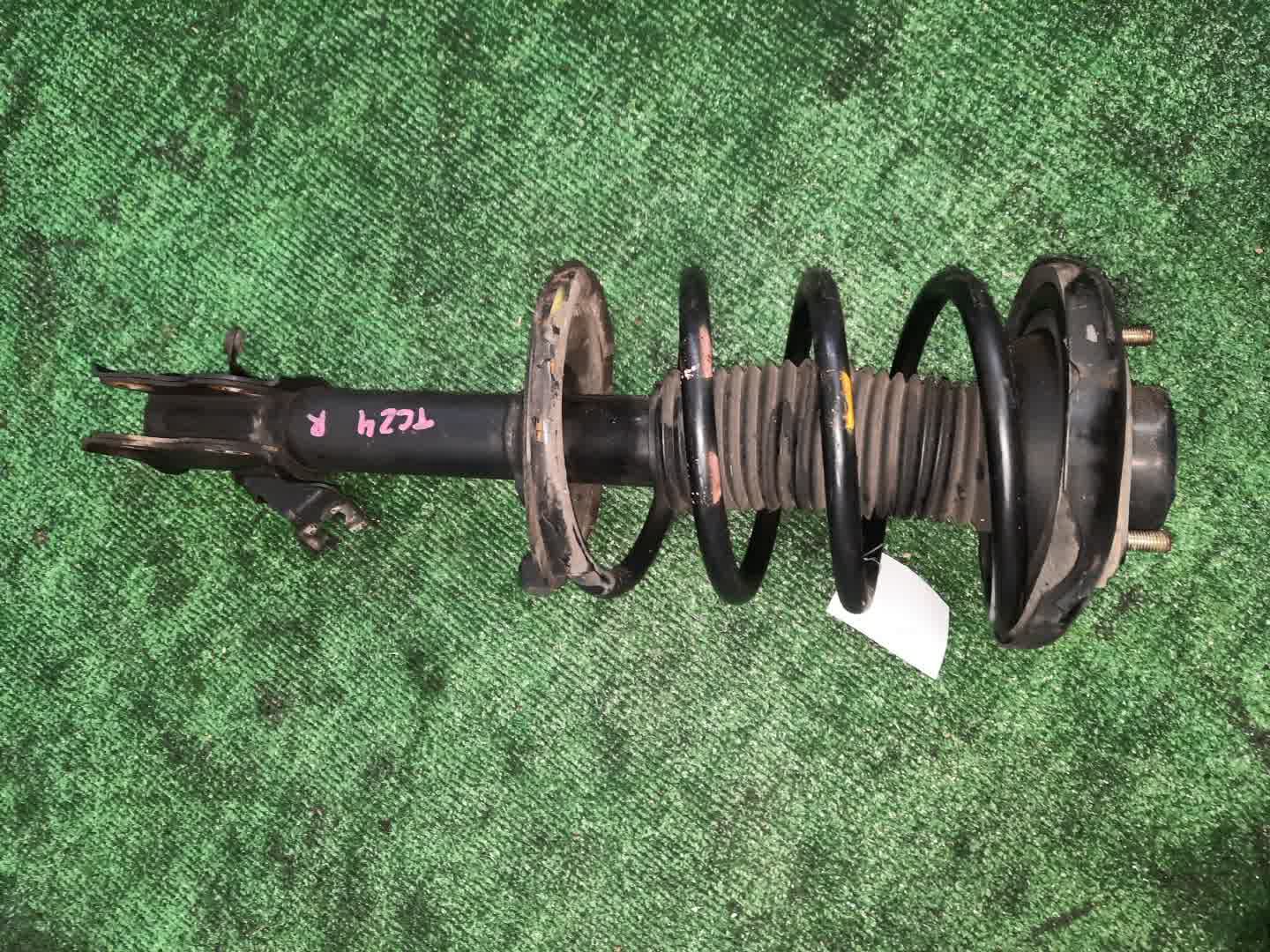 Стойка правая передняя NISSAN SERENA TNC24, TC24, RC24, PC24, PNC24, VC24, VNC24 QR20DE, QR25DE, SR20DE, YD25DDTI 1 ракурс Стойка правая передняя NISSAN SERENA TNC24, TC24, RC24, PC24, PNC24, VC24, VNC24 QR20DE, QR25DE, SR20DE, YD25DDTI 1 ракурс