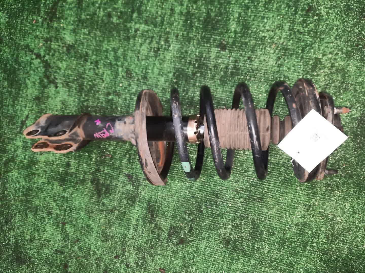 Стойка правая передняя MITSUBISHI DION CR6W, CR9W, CR5W 4G94, 4G63, 4G93, 4G93T 1 ракурс