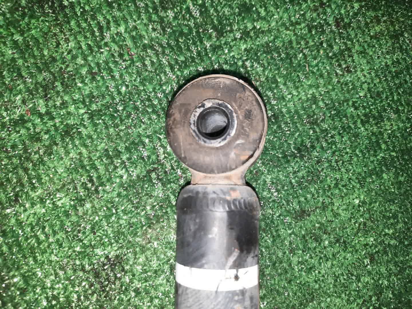 Стойка правая задняя MITSUBISHI GALANT FORTIS CX6A, CX4A, CX3A, CY4A, CY3A, CY6A 4J10, 4B11, 4B10 3 ракурс