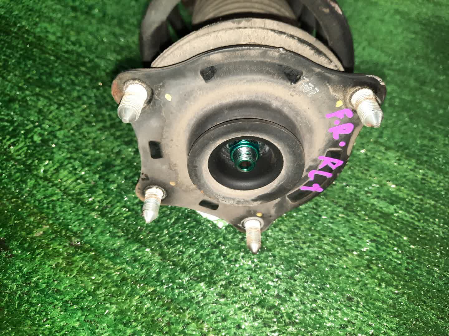 Стойка правая передняя HONDA ODYSSEY RC1 K24W 2 ракурс