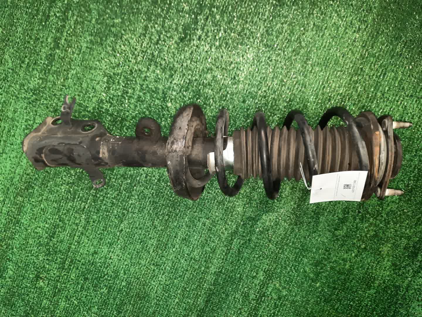 Стойка левая передняя HONDA JADE FR4 LEB 1 ракурс