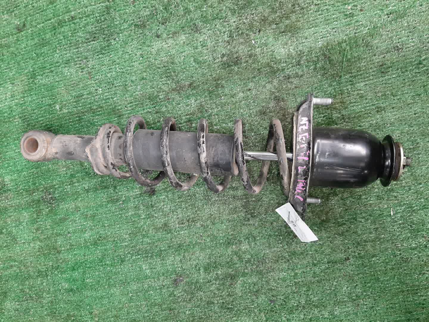 Стойка левая задняя TOYOTA COROLLA, OPA, PREMIO, COROLLA SPACIO, VISTA, ALLION, COROLLA FIELDER, ALLEX, COROLLA RUNX, SIENTA, WILL VS, VISTA ARDEO, COROLLA  AXIO NZE121, NZE120, NZE141, ZZE122, CE121, ZZE123, ACT10, ZCT10, ZZT240, NZT240, AZT240, NZE