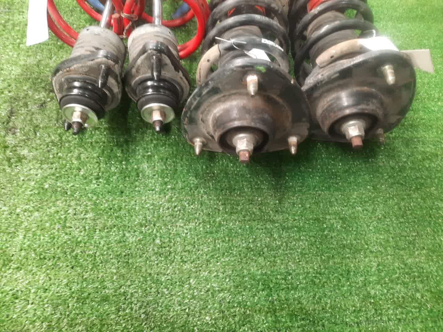 Стойка левая передняя HONDA STEPWGN RF3 K20A 2 ракурс
