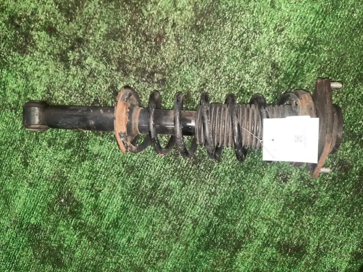 Стойка левая задняя  SUBARU FORESTER SH5 EJ20E 1 ракурс