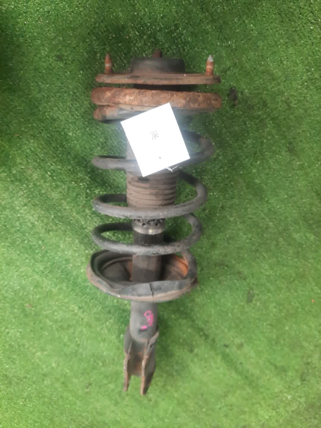 Стойка правая передняя MITSUBISHI DION CR6W, CR9W, CR5W 4G94, 4G63, 4G93, 4G93T 1 ракурс