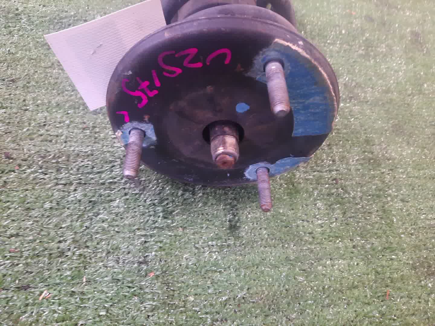 Стойка левая передняя TOYOTA CROWN MAJESTA UZS175 1UZ-FE 2 ракурс