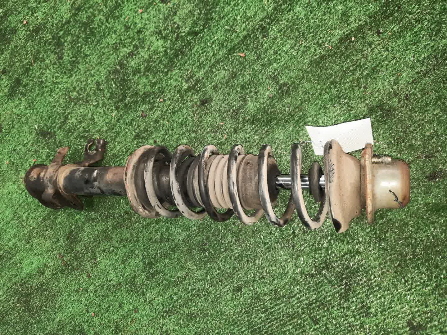Стойка правая передняя NISSAN MARCH, CUBE K11, HK11, AK11, Z10, AZ10, ANZ10 CG13DE, CGA3DE, CG10DE 1 ракурс