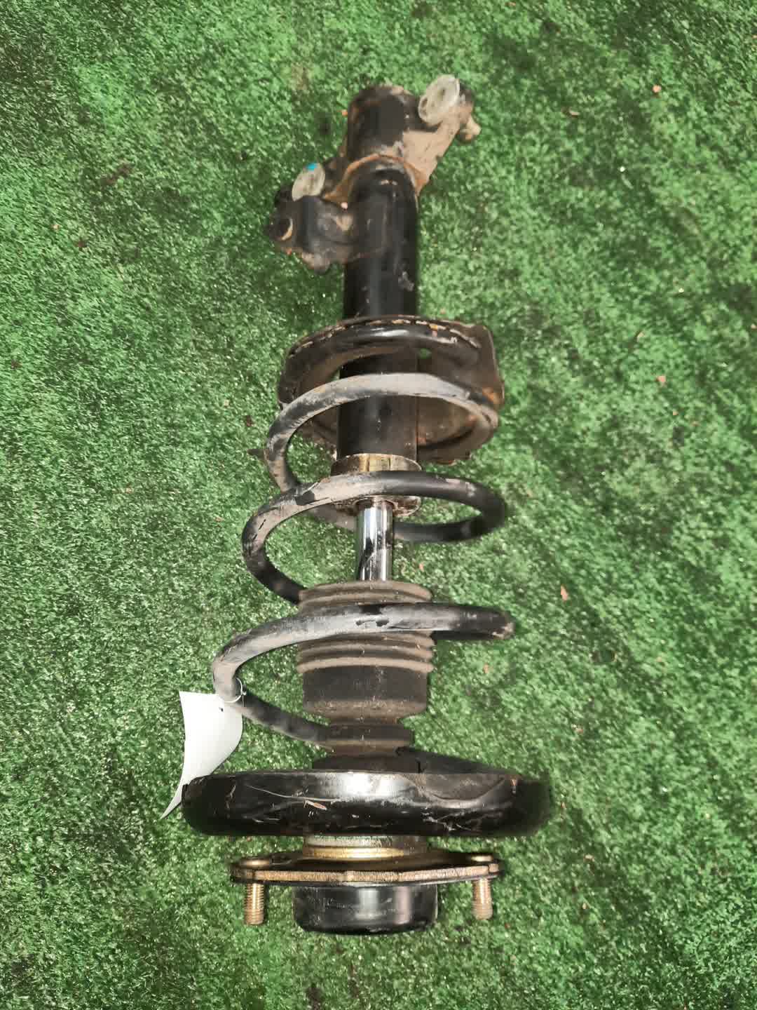 Стойка левая передняя NISSAN PRIMERA P12, QP12, TP12, HP12, RP12, WTP12, WHP12, WRP12 QR20DE, QG18DE, SR20VE, QR25DD 1 ракурс
