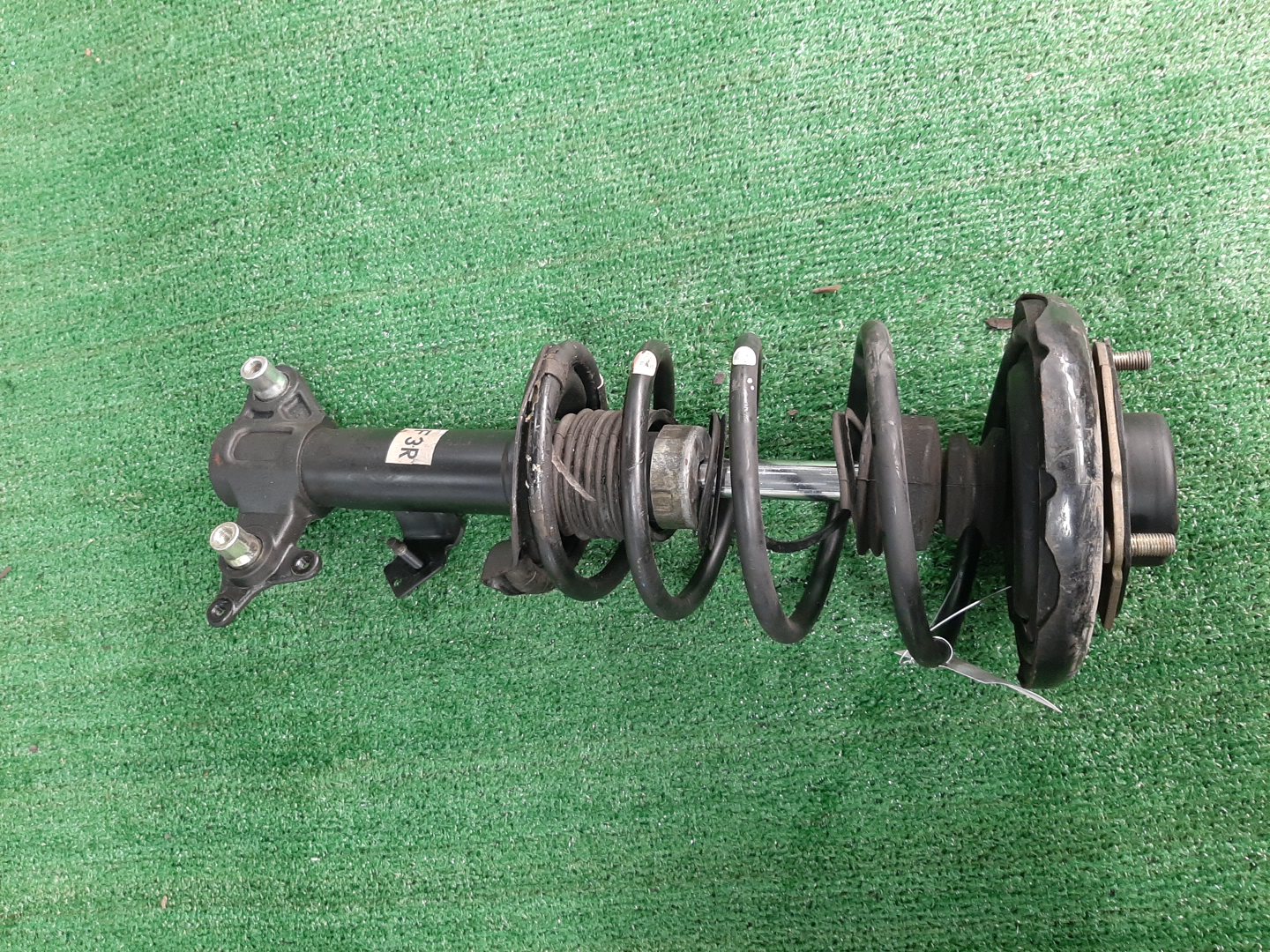 Стойка правая передняя NISSAN PRIMERA P12, QP12, TP12, HP12, RP12, WTP12, WHP12, WRP12 QR20DE, QG18DE, SR20VE, QR25DD 1 ракурс