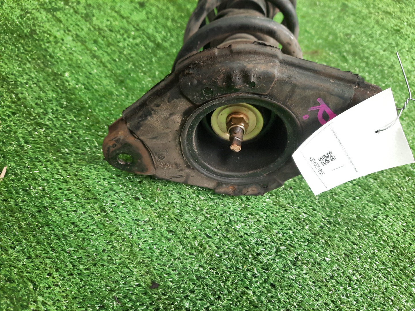 Стойка правая задняя NISSAN PRIMERA P12, QP12, TP12, HP12, RP12, WTP12, WHP12, WRP12 QG18DE, QR20DE, SR20VE, QR25DD 2 ракурс