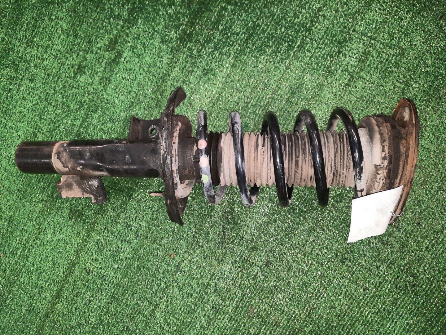 Стойка правая передняя VOLVO V60 FW48 B4164T 1 ракурс