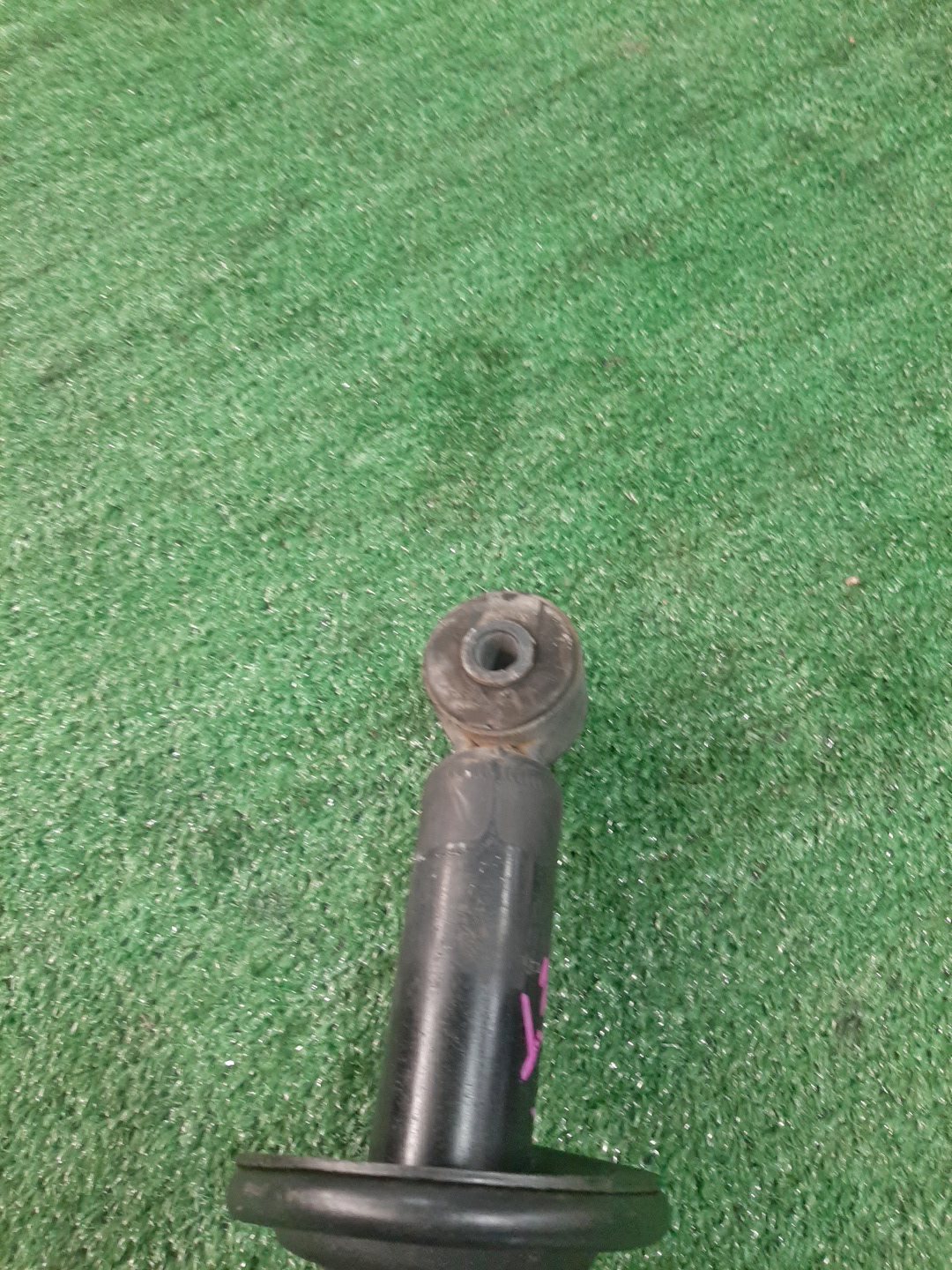 Стойка правая задняя MITSUBISHI GALANT FORTIS CX6A, CX4A, CX3A, CY4A, CY3A, CY6A 4J10, 4B11, 4B10 3 ракурс