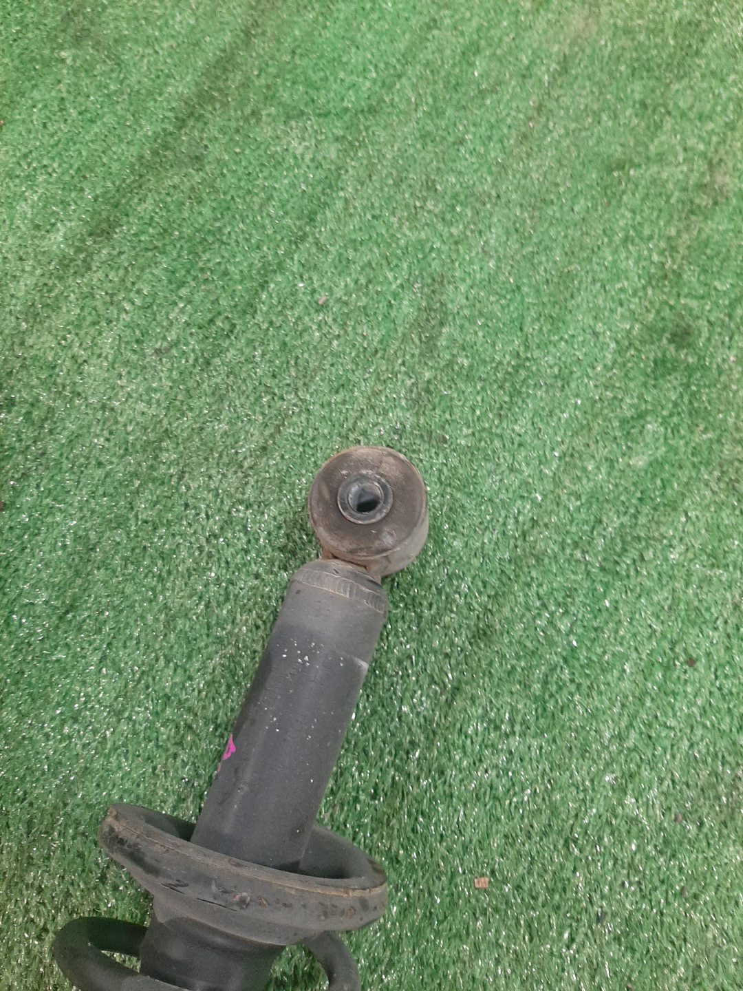 Стойка правая задняя MITSUBISHI GALANT, GALANT FORTIS CX6A, CX4A, CX3A, CY4A, CY3A, CY6A 4J10, 4B11, 4B10 3 ракурс