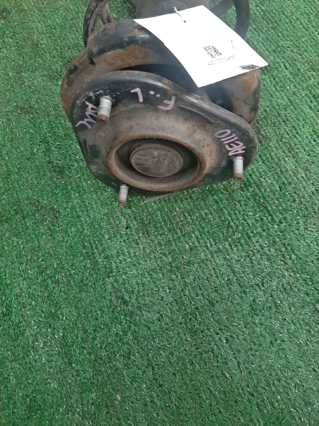 Стойка левая передняя TOYOTA CERES, COROLLA, COROLLA LEVIN, SPRINTER MARINO, SPRINTER, SPRINTER TRUENO AE100, AE110, EE101, EE111, EE108 5A-FE, 4E-FE, 3E 2 ракурс