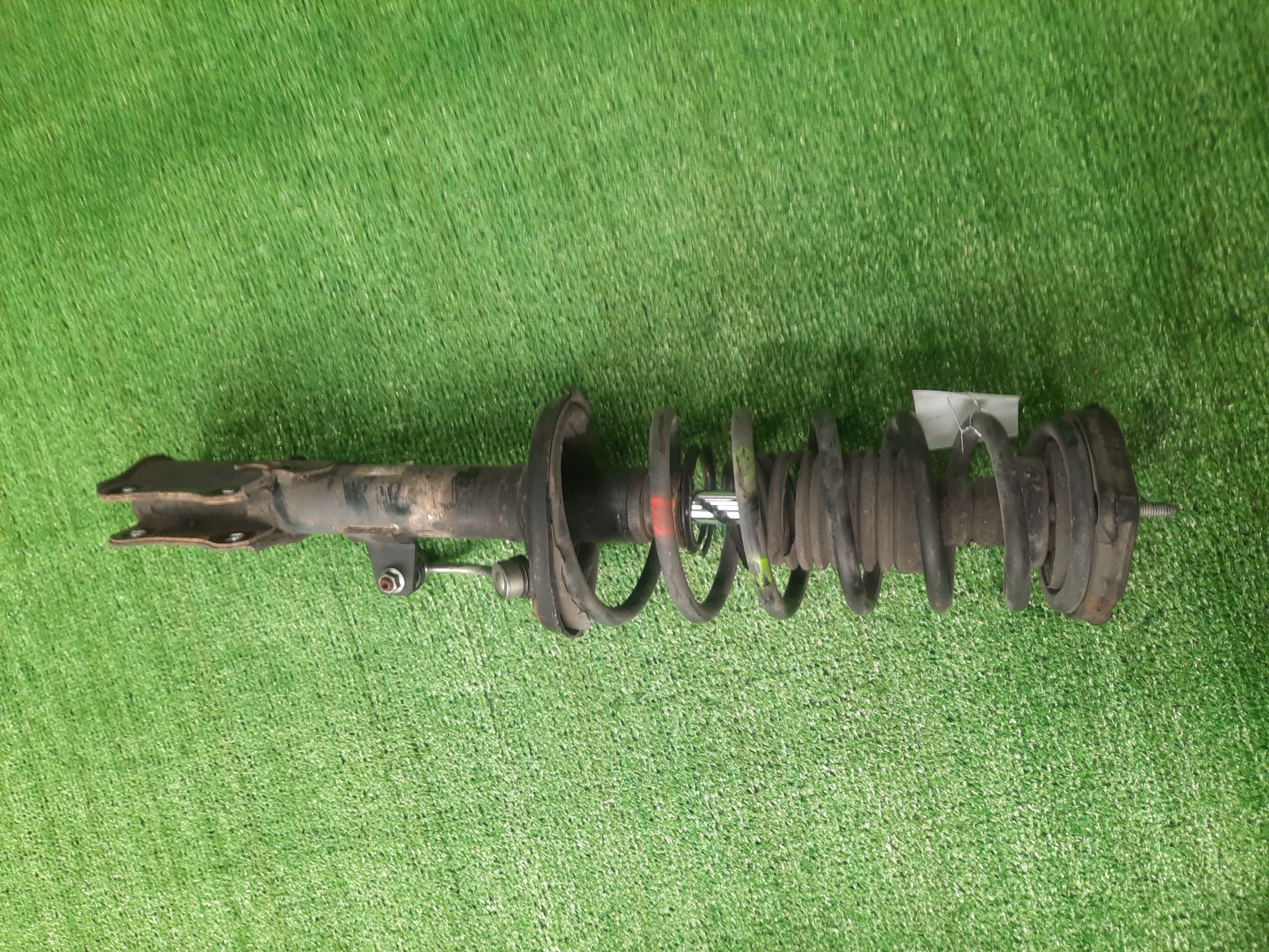 Стойка левая задняя TOYOTA CALDINA, CARINA, CORONA, CORONA PREMIO ST210G, AT191G, CT190G, ST210, ST190, ST191, AT211G, CT211, AT191, AT210, CT190, CT210 3S-FE, 3S-GE, 7A-FE, 2C, 2C-T, 4S-FE, 3C-TE, 4A-FE, 5A-FE, 3S-FSE 1 ракурс