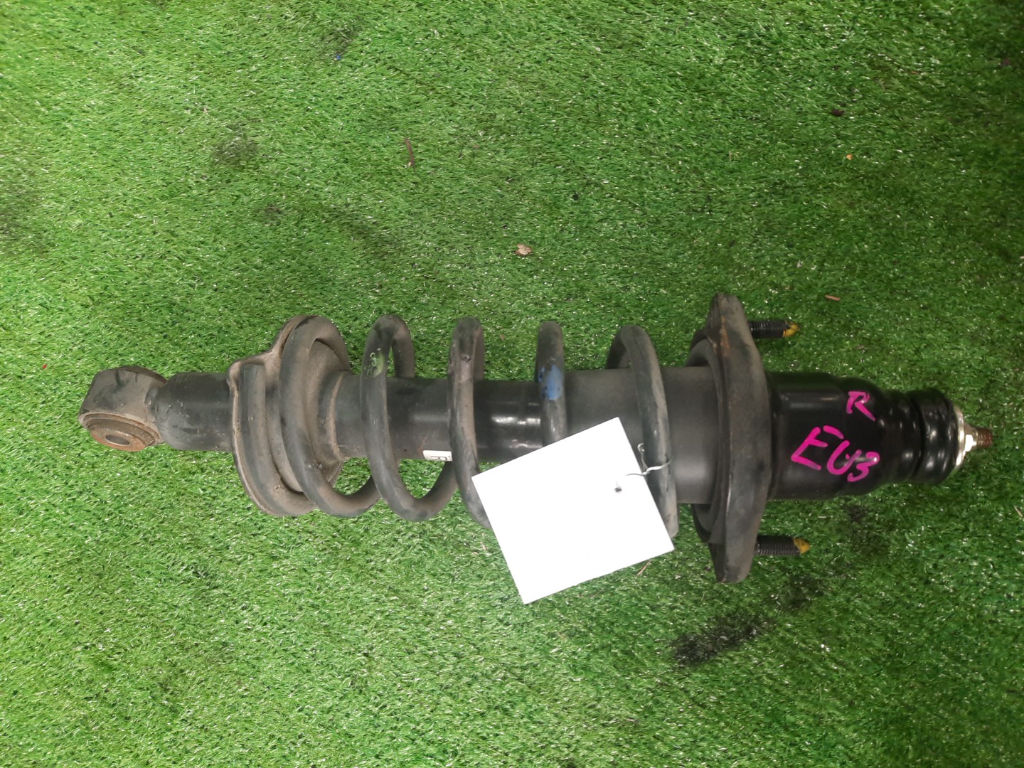 Стойка правая задняя HONDA CIVIC, CIVIC FERIO EU3, ES1, EU1, ES2, ES3, EU4, ES9, EU2, ET2 D17A, D15B, LDA 1 ракурс