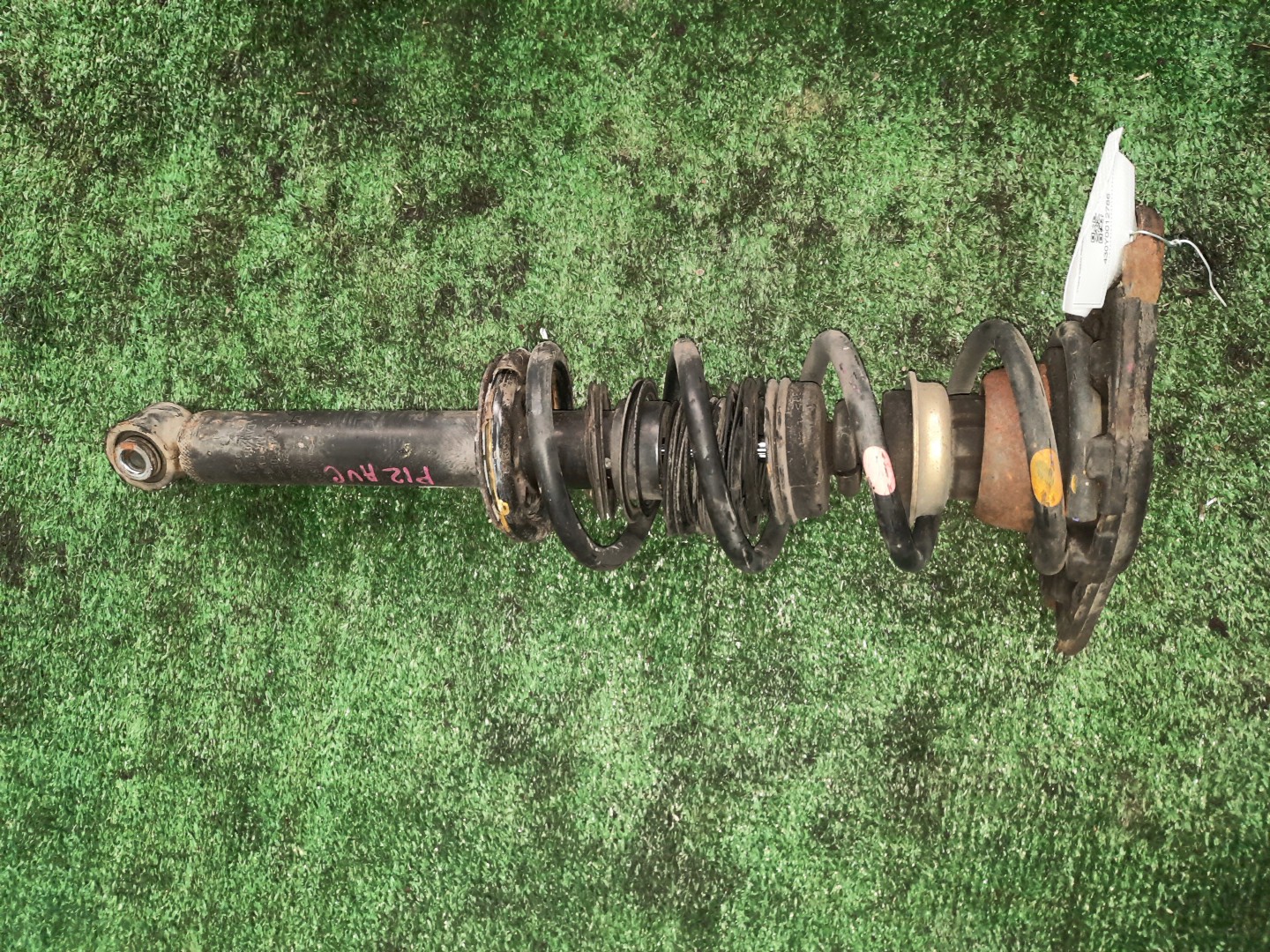 Стойка левая задняя NISSAN PRIMERA P12, QP12, TP12, HP12, RP12, WTP12, WHP12, WRP12 QG18DE, QR20DE, SR20VE, QR25DD 1 ракурс