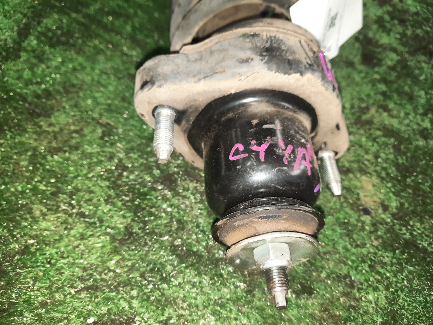 Стойка правая задняя MITSUBISHI GALANT, GALANT FORTIS CX6A, CX4A, CX3A, CY4A, CY3A, CY6A 4J10, 4B11, 4B10 2 ракурс Стойка правая задняя MITSUBISHI GALANT, GALANT FORTIS CX6A, CX4A, CX3A, CY4A, CY3A, CY6A 4J10, 4B11, 4B10 2 ракурс