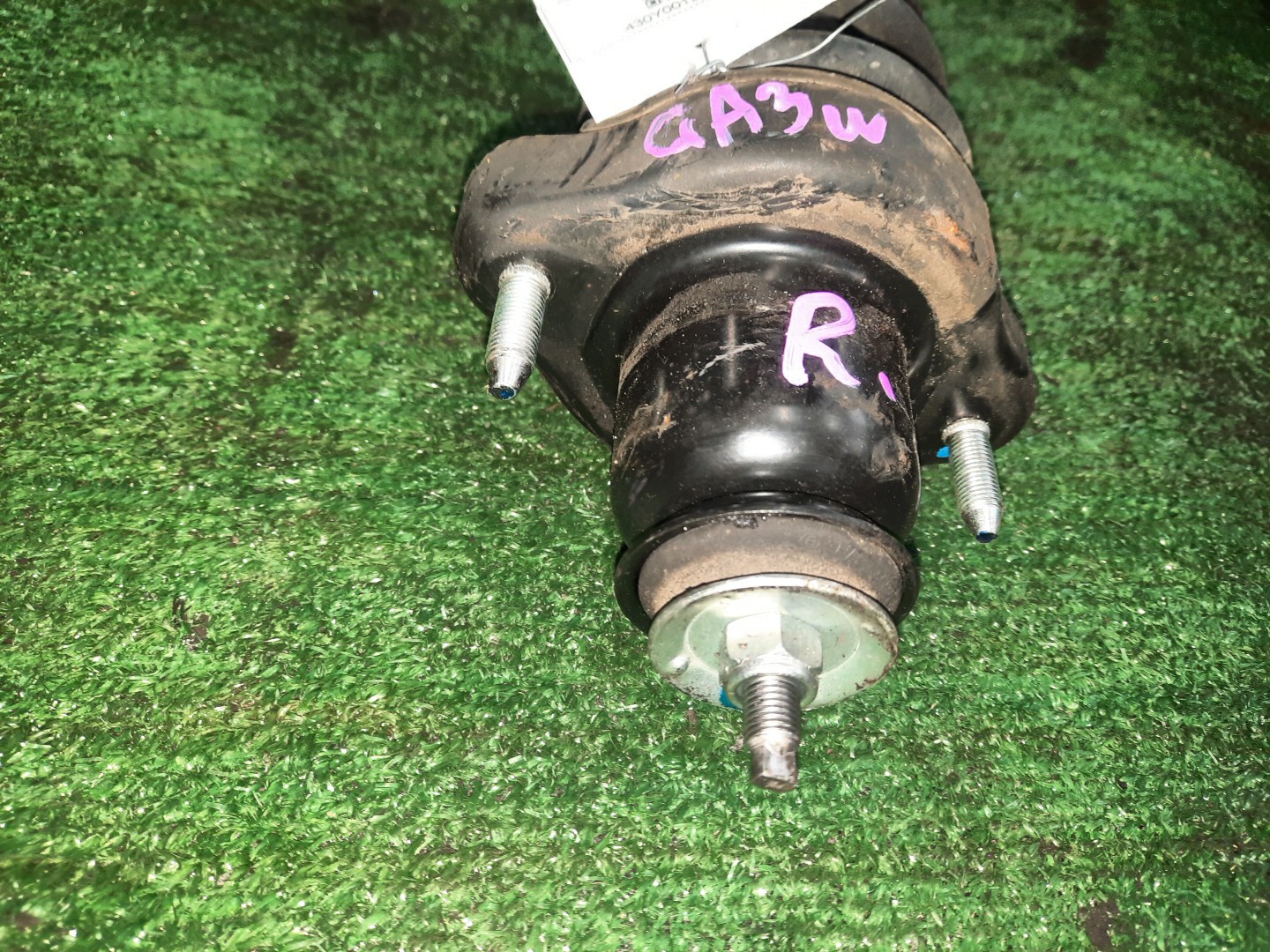 Стойка правая задняя MITSUBISHI RVR, OUTLANDER GA4W, GA3W, GF8W, GF7W 4J10, 4B10, 4J11, 4J12 2 ракурс