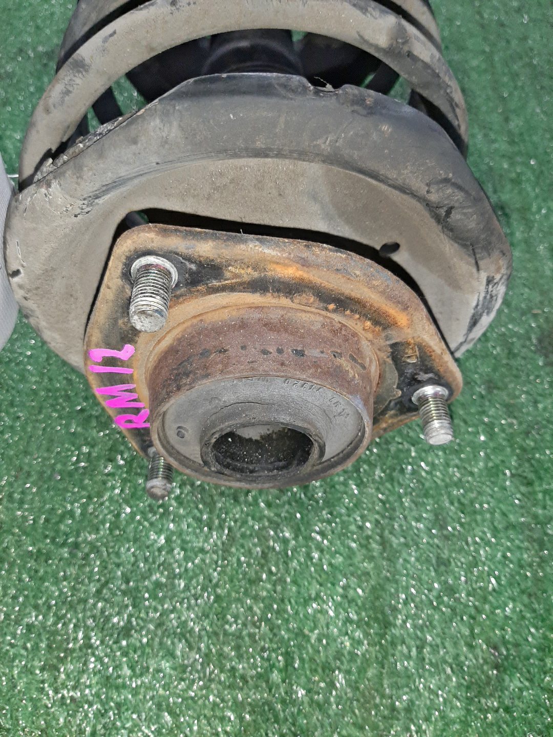 Стойка правая передняя NISSAN LIBERTY RM12, RNM12, PNM12, PM12 QR20DE, SR20DE, SR20DET 2 ракурс