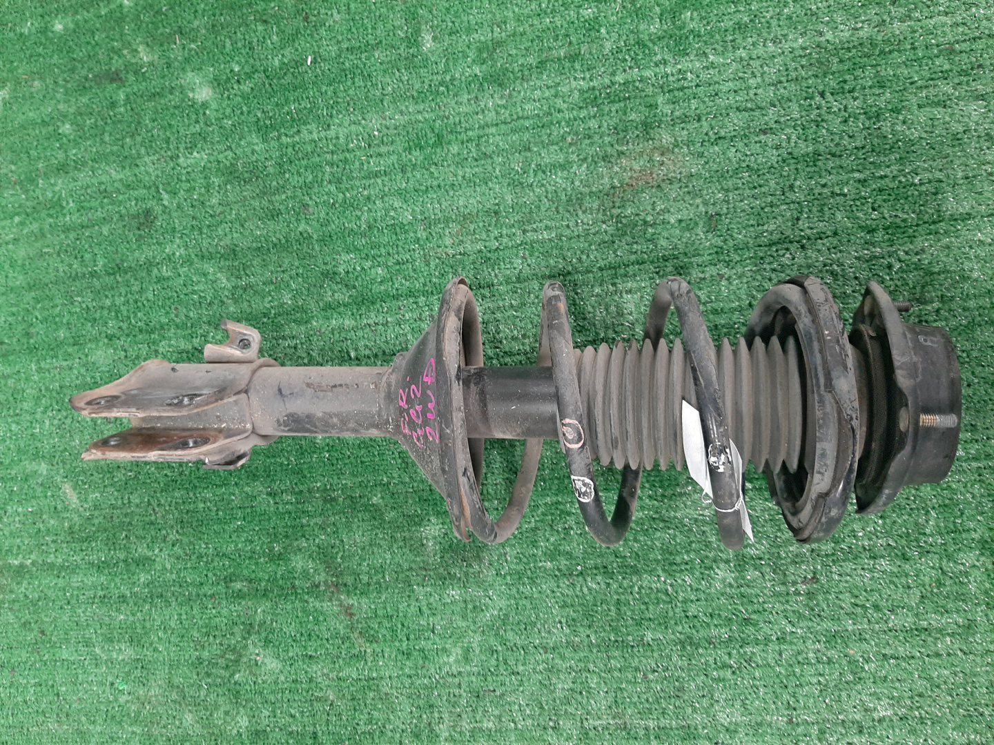 Стойка правая передняя SUBARU IMPREZA GDD, GG2, GG9, GGD, GG3, GGC, GD3, GD2, GD9 EL15, EJ15E, EJ20DE 1 ракурс