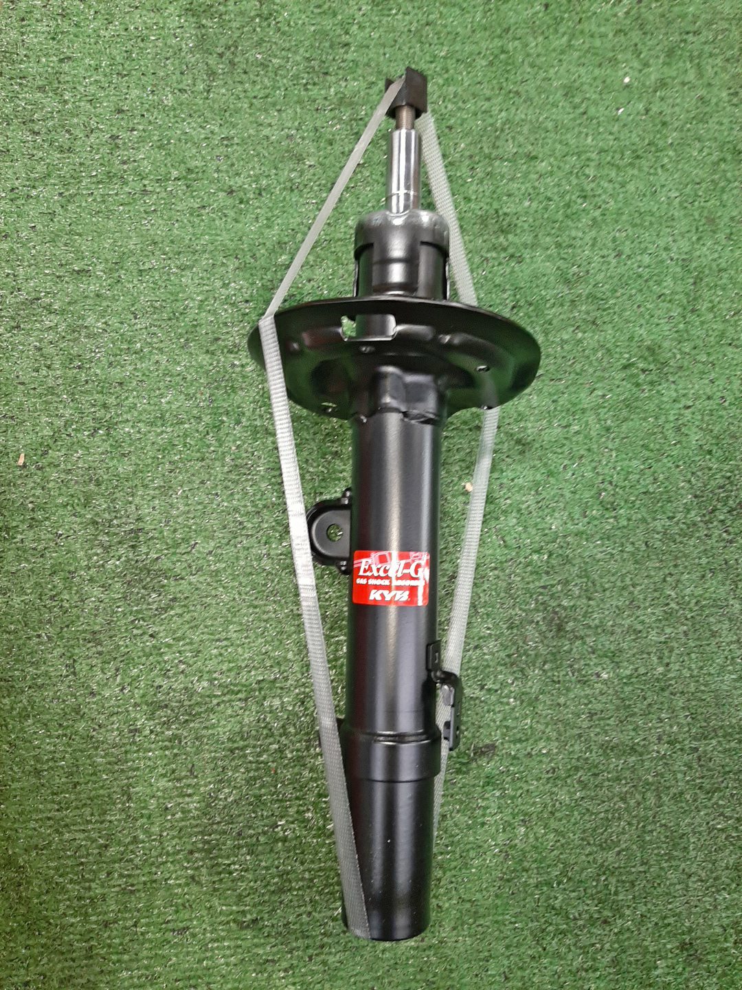 Стойка правая передняя HONDA CR-V RW2 L15B 3350072 1 ракурс