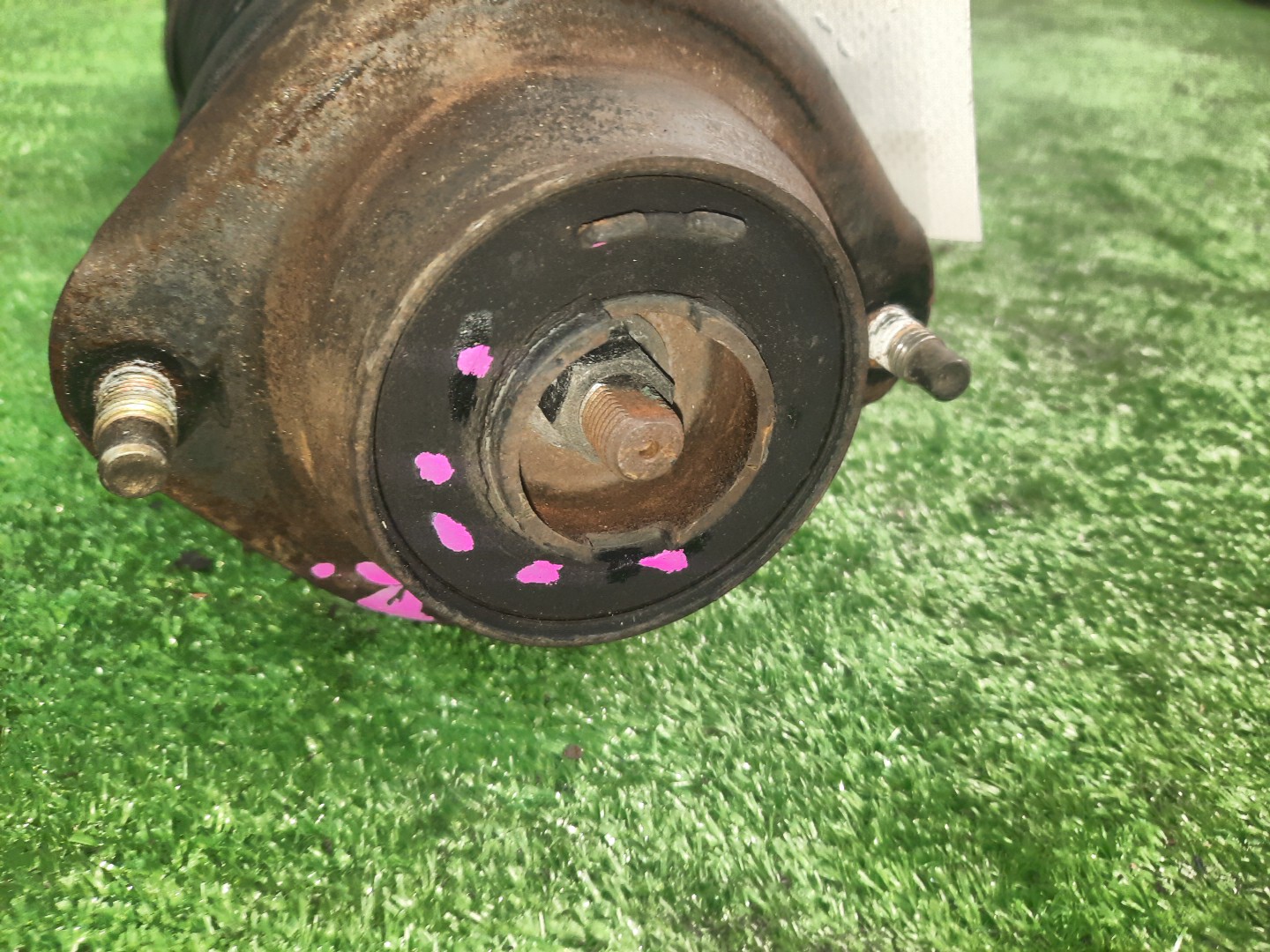 Стойка правая передняя MAZDA DEMIO DW3W, DW5W B3E, B3ME, B3, B5E, B5ME, B5 2 ракурс