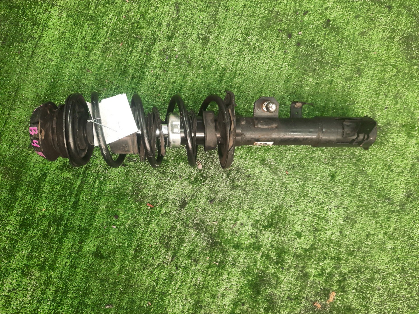 Стойка левая передняя NISSAN DAYZ B45W, B43W, B46W, B47W, B48W, B44W BR06DE 1 ракурс