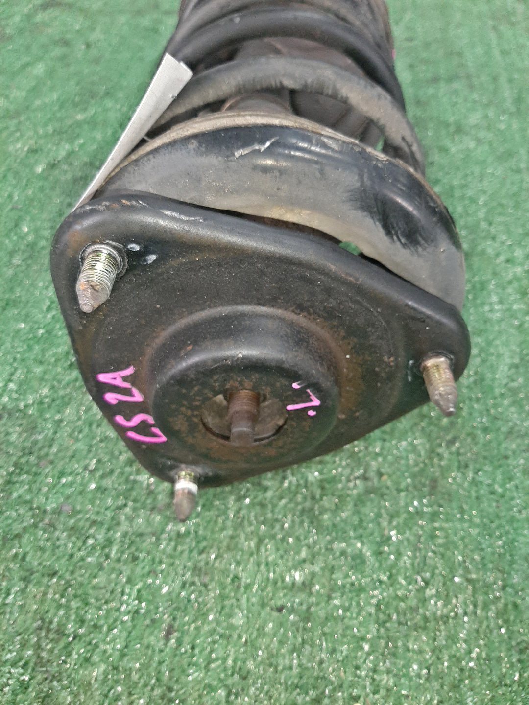 Стойка левая передняя MITSUBISHI LANCER CEDIA, LANCER CS2A, CS2W, CS5W, CS5A, CS2V 4G15, 4G93 2 ракурс