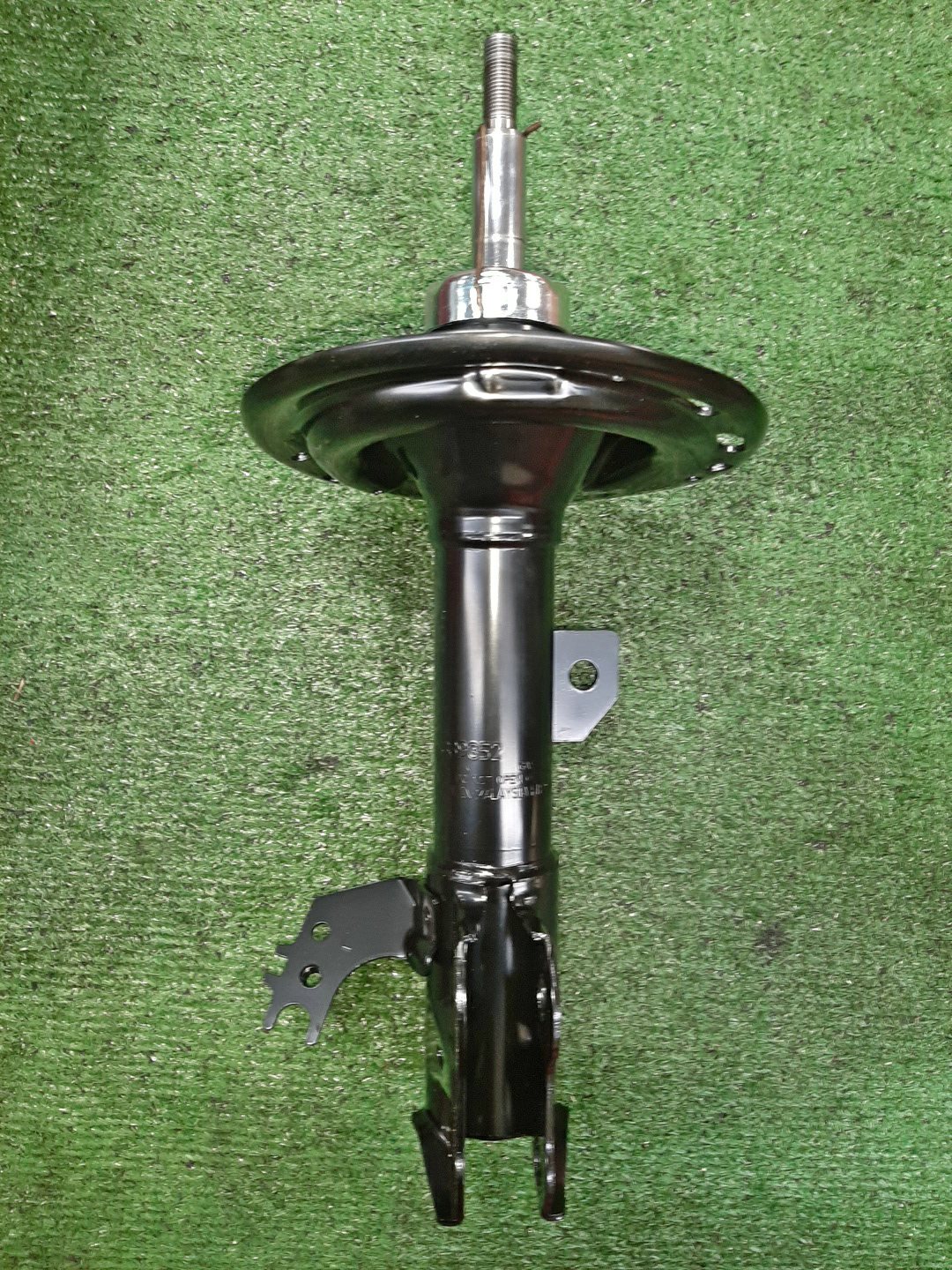 Стойка левая передняя TOYOTA CAMRY AVV50 339352 1 ракурс