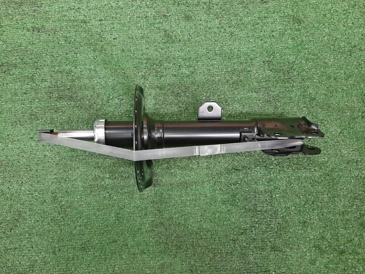 Стойка передняя  MITSUBISHI OUTLANDER GF7W ,4060A422 ,3340046 1 ракурс