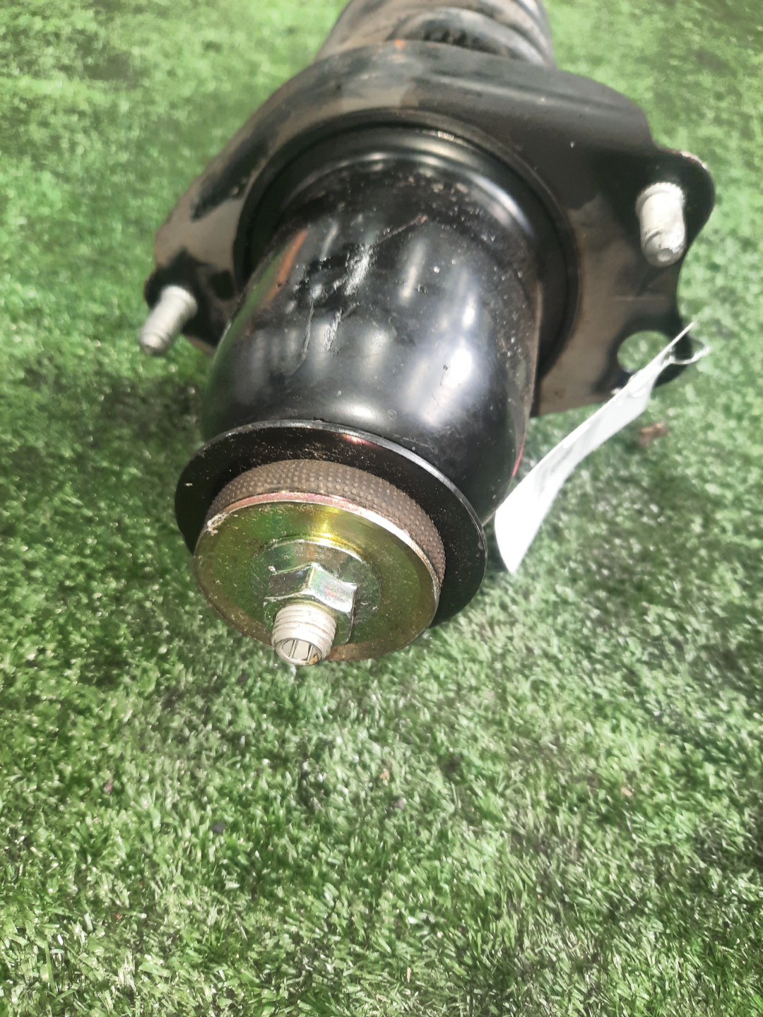 Стойка левая задняя TOYOTA COROLLA, OPA, PREMIO, COROLLA SPACIO, VISTA, ALLION, COROLLA FIELDER, ALLEX, COROLLA RUNX, SIENTA, WILL VS, VISTA ARDEO, COROLLA  AXIO NZE121, NZE120, NZE141, ZZE122, CE121, ZZE123, ACT10, ZCT10, ZZT240, NZT240, AZT240, NZE