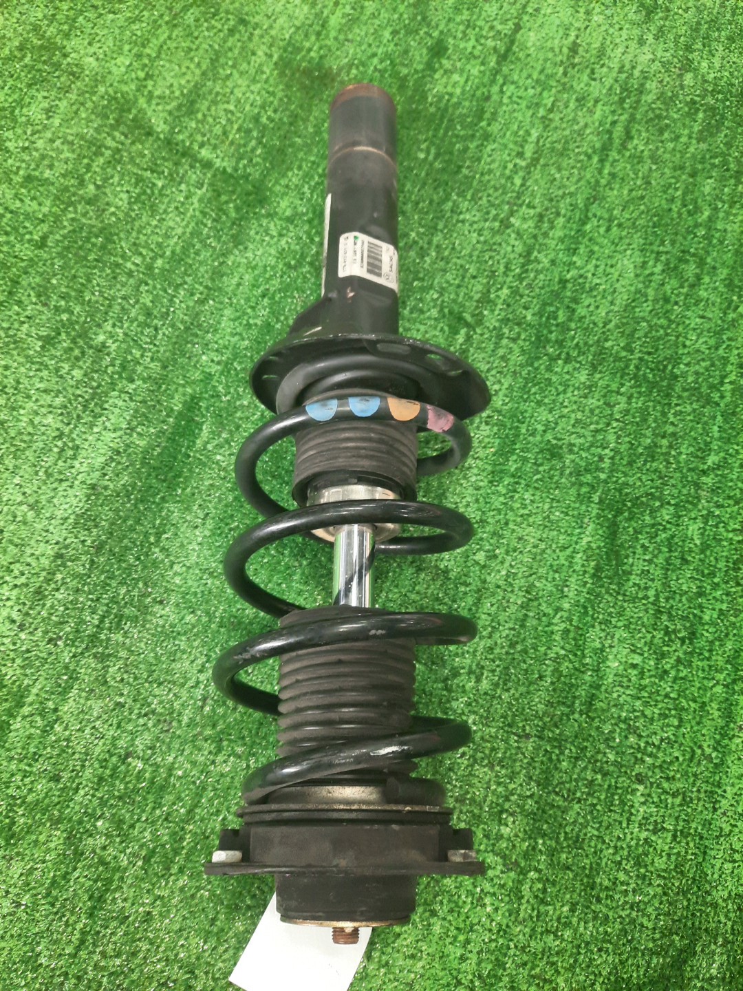 Стойка левая передняя VOLKSWAGEN GOLF 1K1 CAX 1T0413031G 1 ракурс