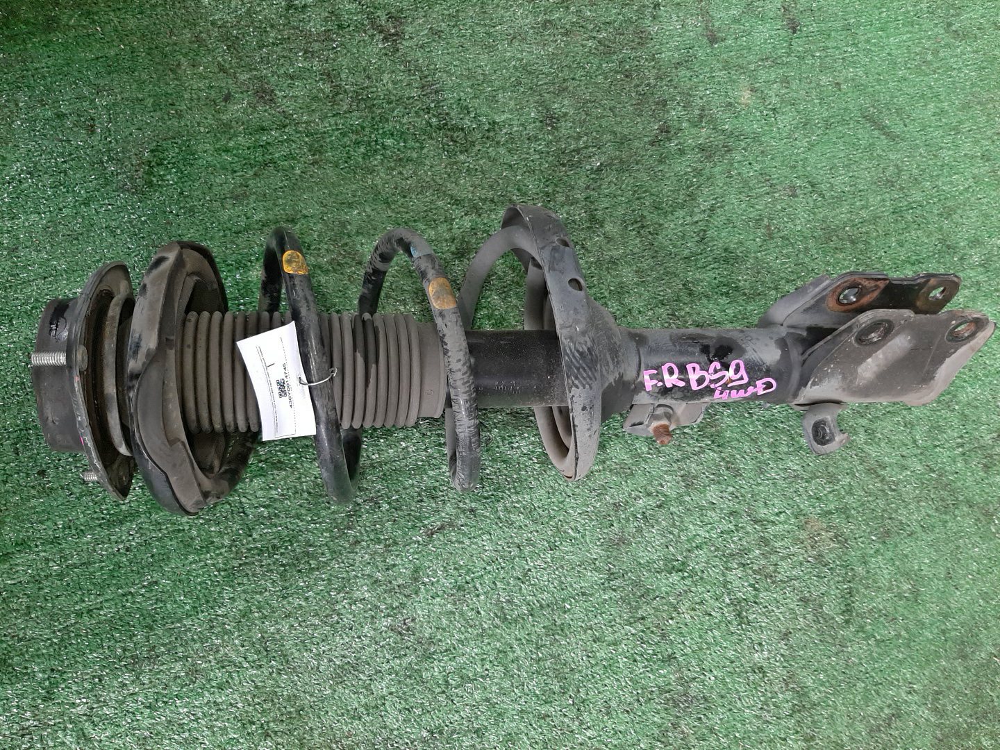 Стойка правая передняя SUBARU OUTBACK BS9 FB25 1 ракурс