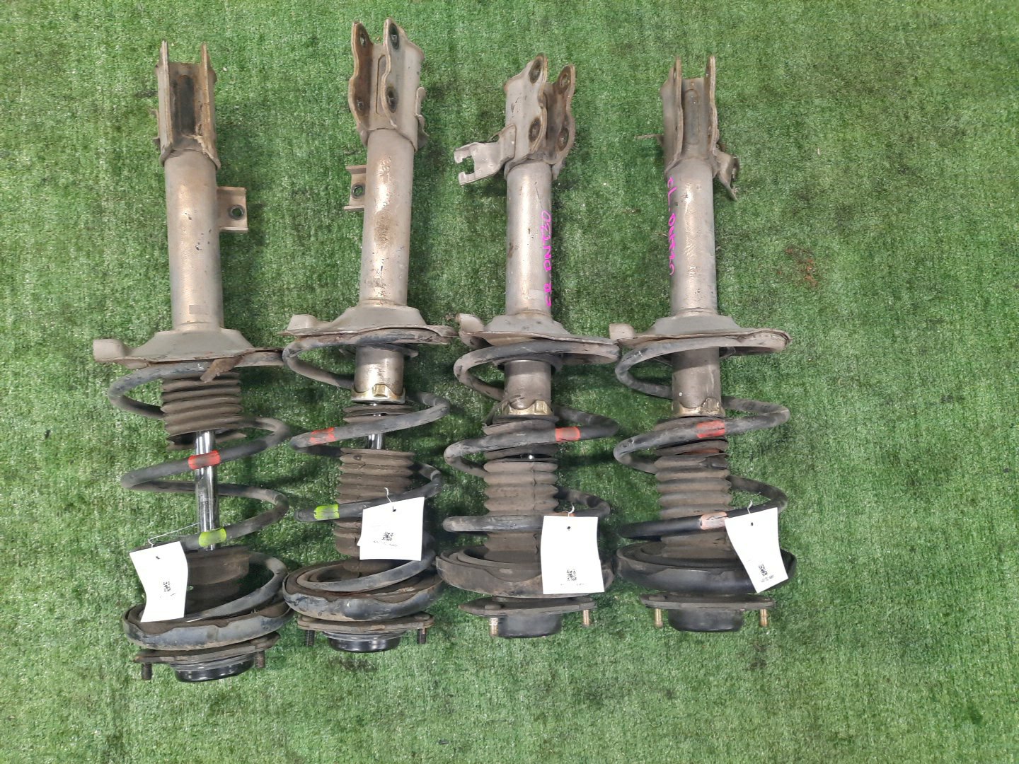 Стойка NISSAN X-TRAIL PNT30 SR20VET 1 ракурс