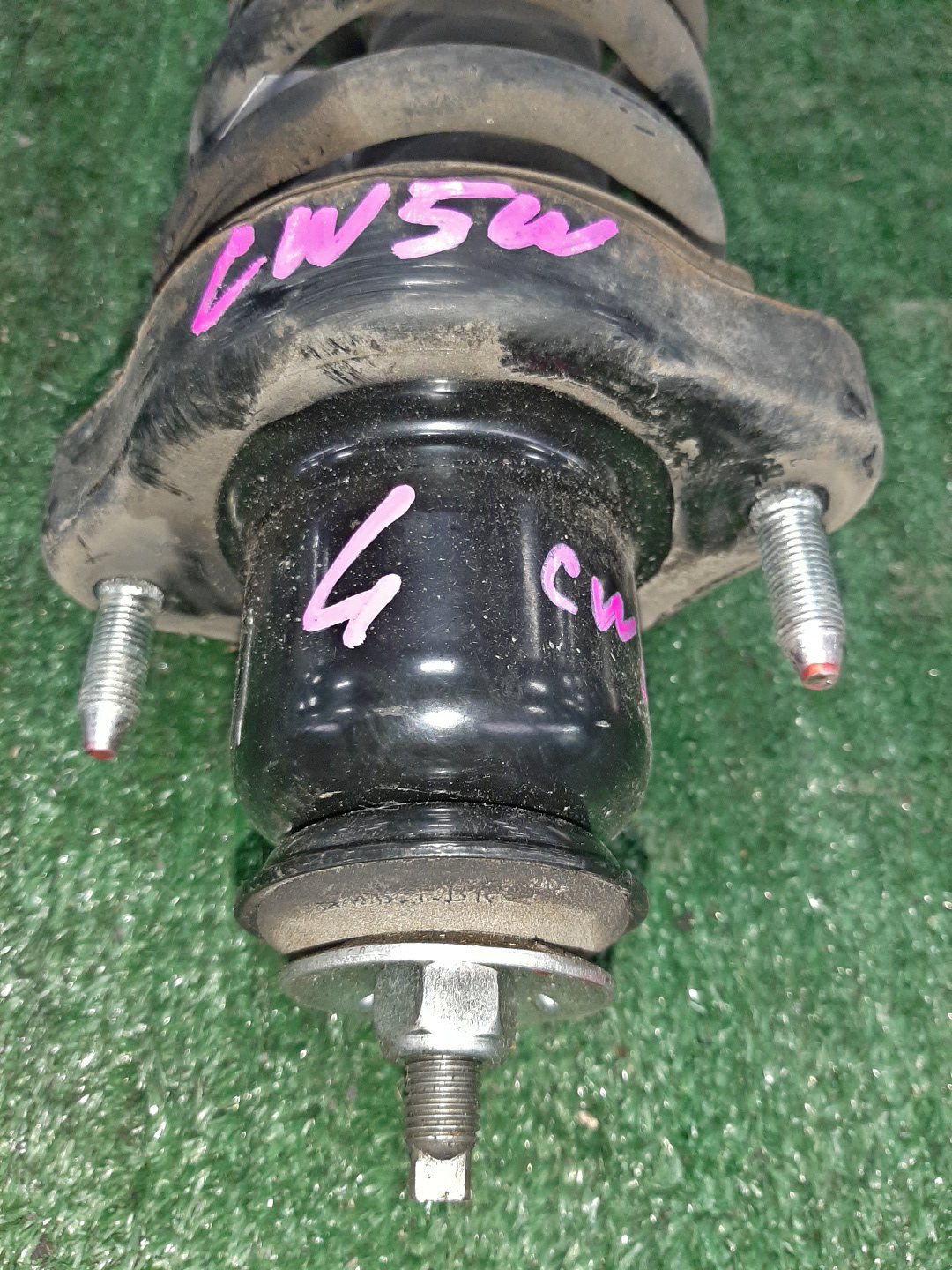 Стойка правая задняя MITSUBISHI OUTLANDER CW4W, CW6W, CW5W 4B11, 6B31, 4B12 2 ракурс