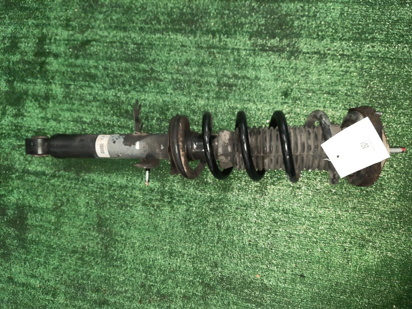 Стойка левая передняя NISSAN FUGA KY51 VQ37VHR 1 ракурс