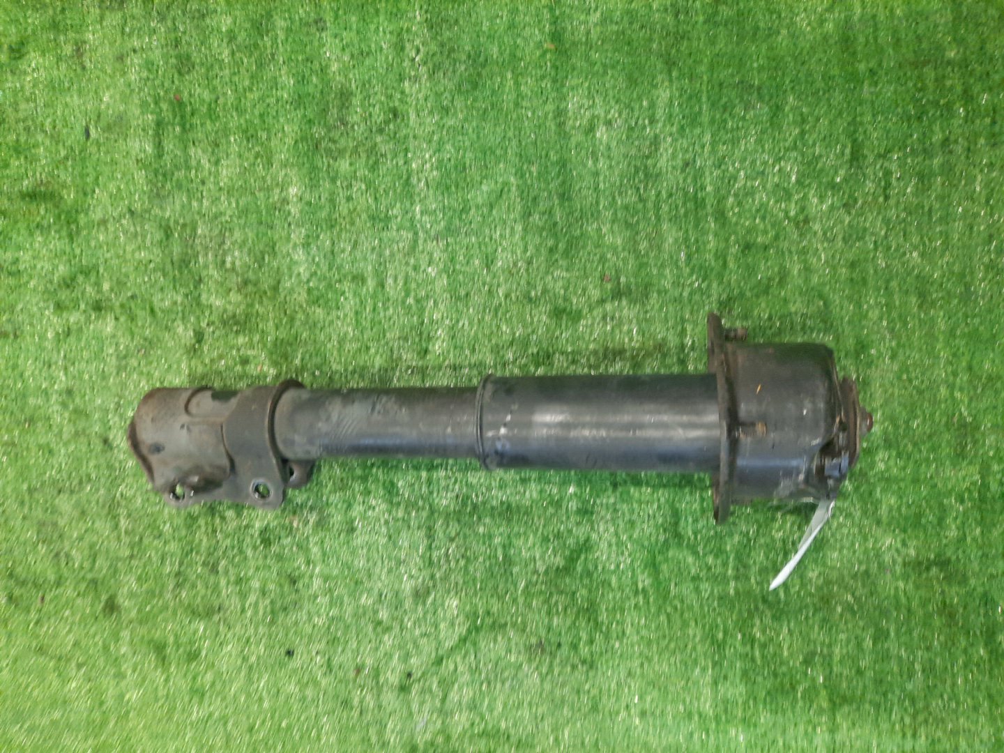 Стойка левая передняя SUZUKI ESCUDO, GRAND ESCUDO TD62W, TD32W, TA02W, TX92W, TD02W, TA52W, TL52W, TD52W H25A, RF-T, G16A, H27A, J20A 1 ракурс
