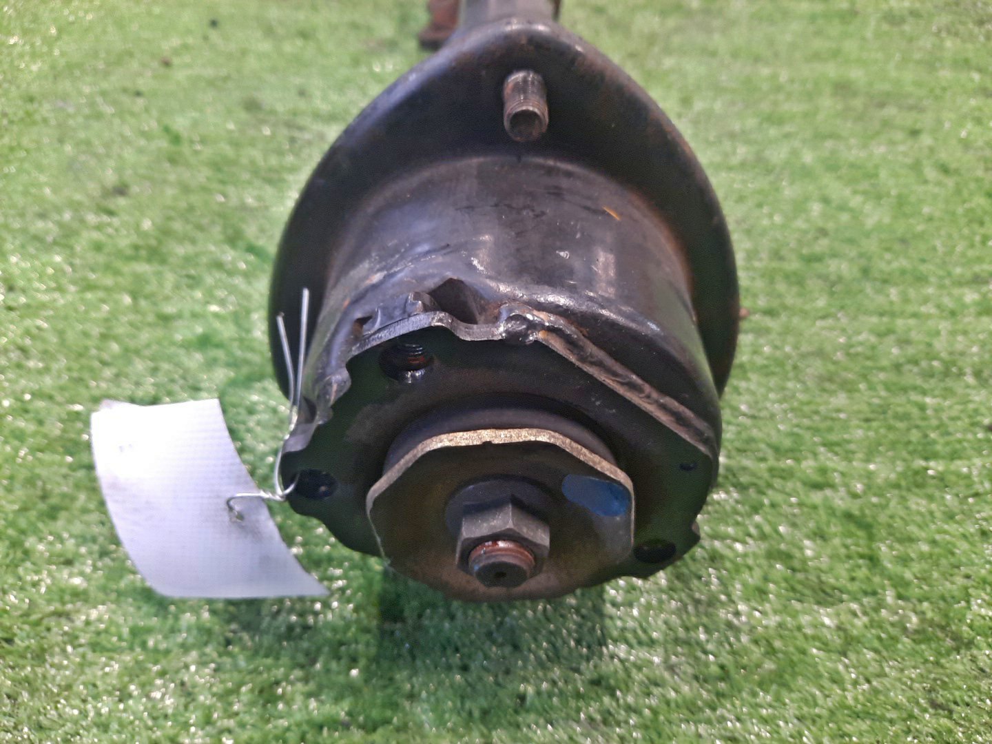Стойка левая передняя SUZUKI ESCUDO, GRAND ESCUDO TD62W, TD32W, TA02W, TX92W, TD02W, TA52W, TL52W, TD52W H25A, RF-T, G16A, H27A, J20A 2 ракурс
