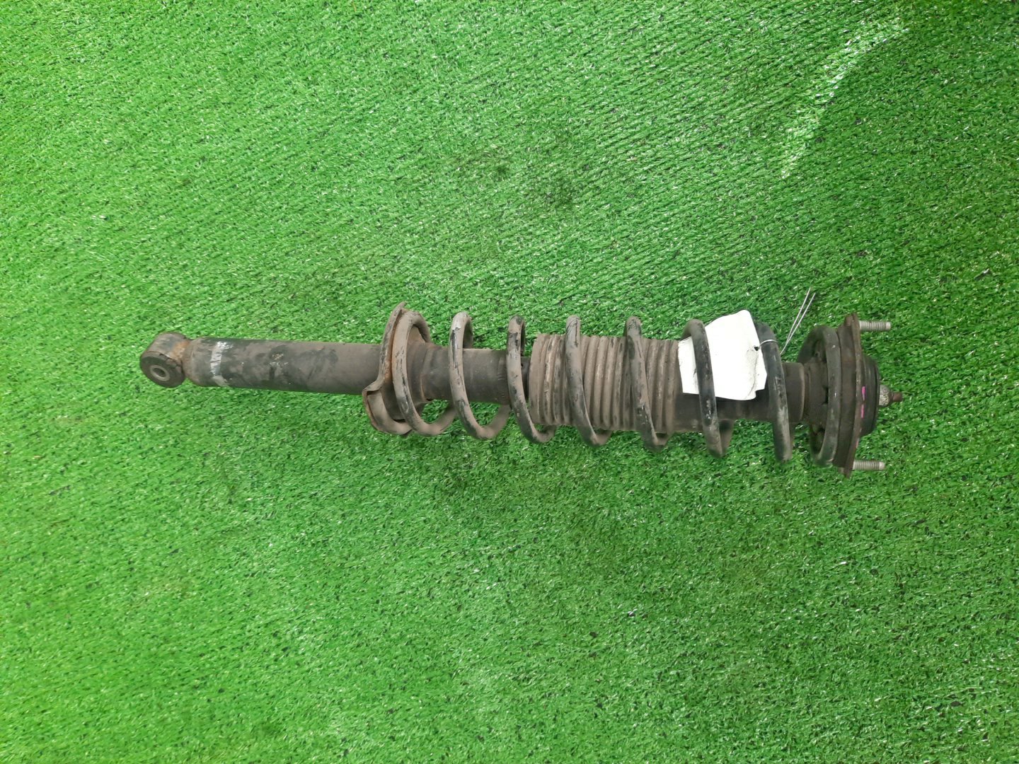 Стойка левая задняя TOYOTA CORSA, STARLET, TERCEL, COROLLA II, CYNOS EL43, EL41, EL51, EL53, NL50, NL40, EP82, EP91, NP90, NP80, EL44, EL54, EL52 5E-FE, 4E-FE, 1N-T, 1N 1 ракурс