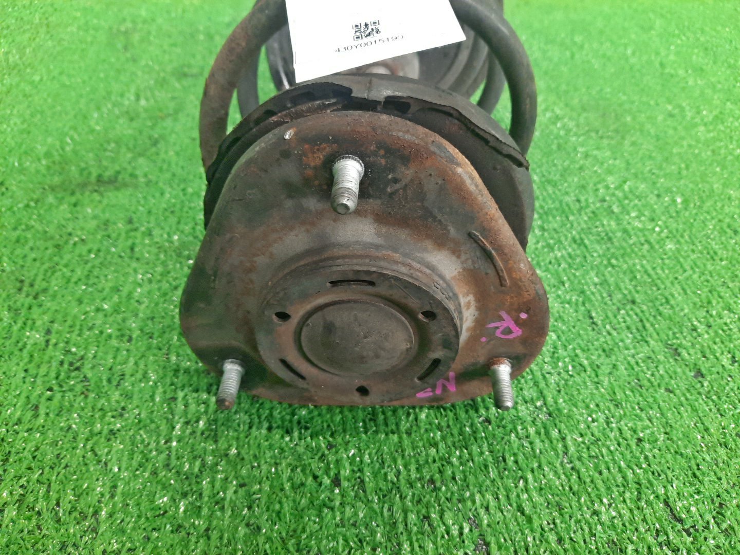 Стойка правая передняя TOYOTA COROLLA, PREMIO, COROLLA SPACIO, WISH, ALLION, COROLLA FIELDER, ALLEX, COROLLA RUNX, WILL VS, COROLLA  AXIO ZZE124, NZE121, NZE120, ZZE122, NZE124, CE121, ZRT265, ZZT240, NZT240, ZRT260, ZZT245, NZT260, ZRT261, NZE121N, 