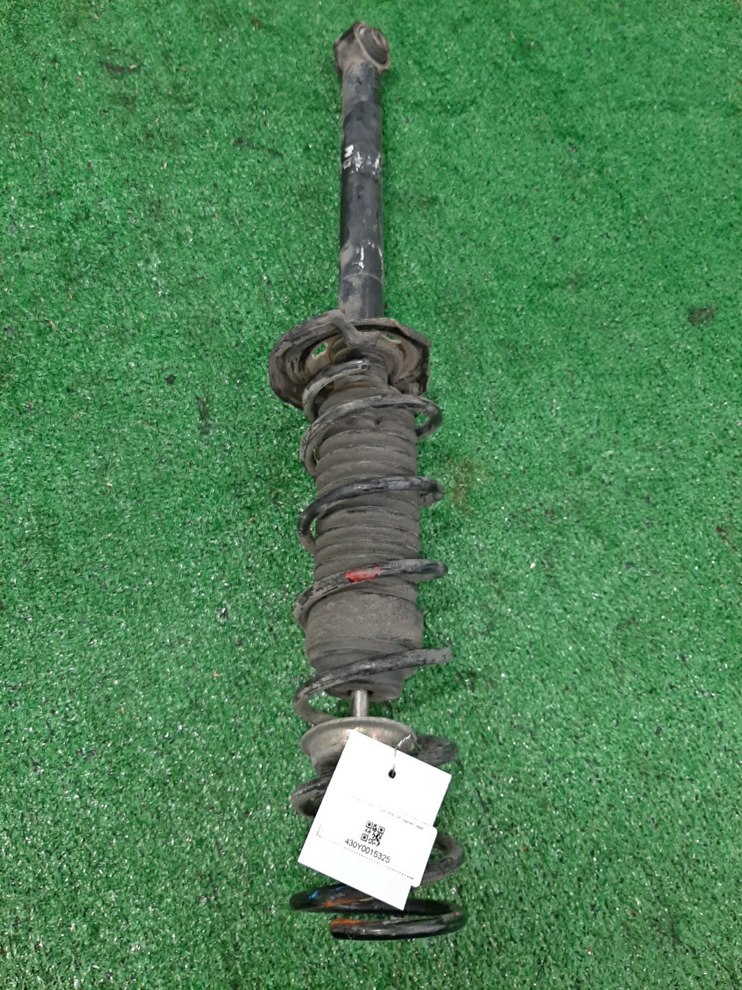 Стойка левая задняя MAZDA DEMIO DW3W, DW5W B3E, B3ME, B3, B5E, B5ME, B5 1 ракурс