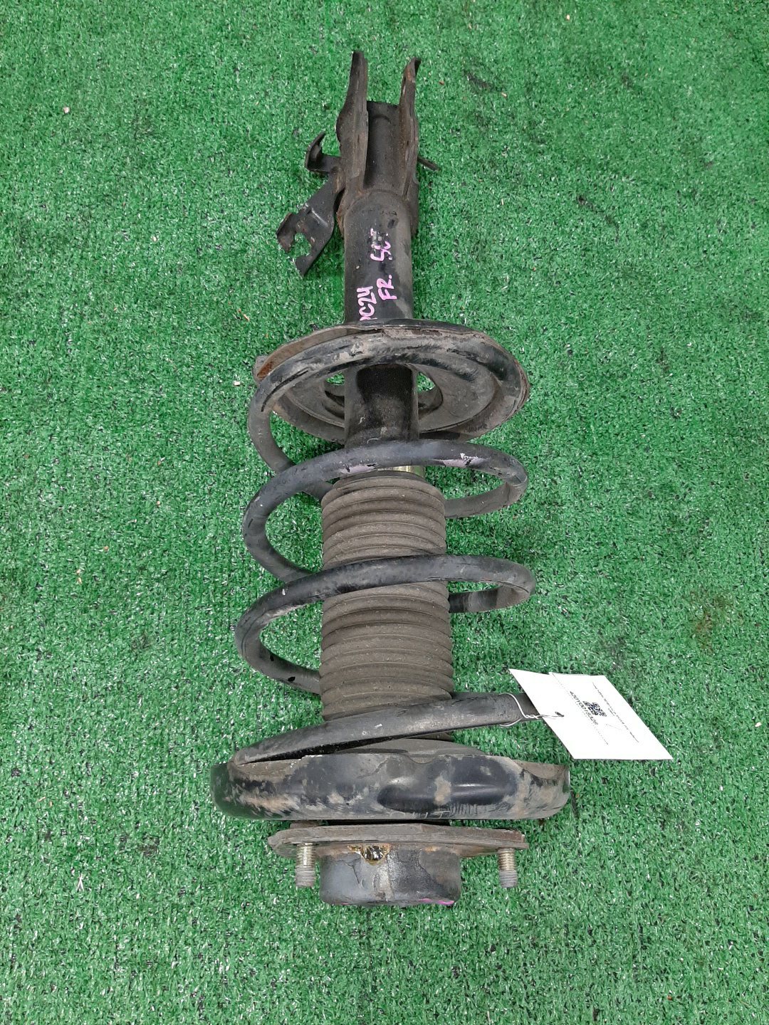 Стойка правая передняя NISSAN SERENA TNC24, TC24, RC24, PC24, PNC24, VC24, VNC24 QR20DE, QR25DE, SR20DE, YD25DDTI 1 ракурс Стойка правая передняя NISSAN SERENA TNC24, TC24, RC24, PC24, PNC24, VC24, VNC24 QR20DE, QR25DE, SR20DE, YD25DDTI 1 ракурс