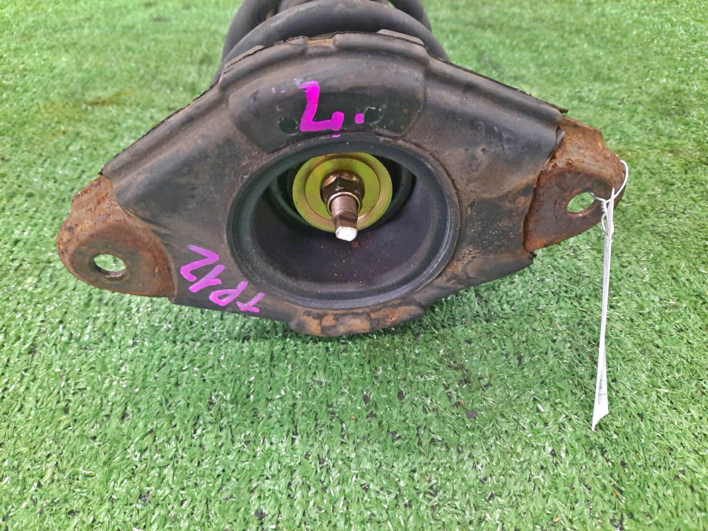Стойка левая задняя NISSAN PRIMERA P12, QP12, TP12, HP12, RP12, WTP12, WHP12, WRP12 QG18DE, QR20DE, SR20VE, QR25DD 2 ракурс
