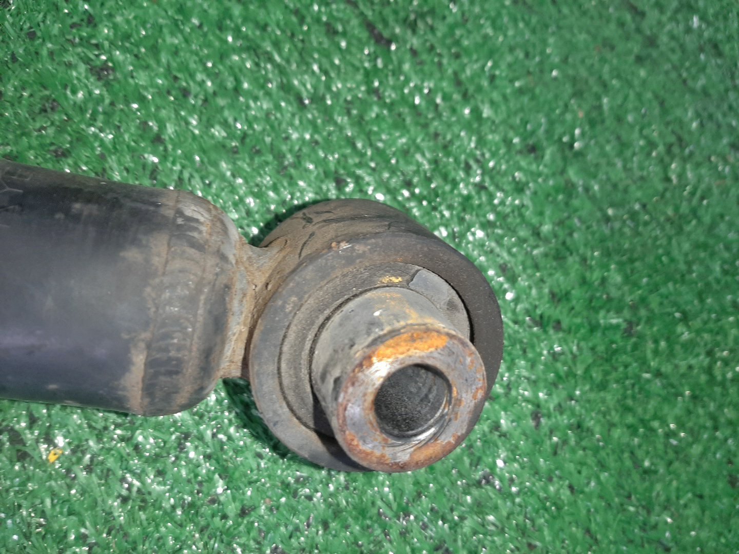 Стойка правая передняя NISSAN BLUEBIRD, PRIMERA QU14, HU14, EU14, P11, WP11, QP11, WQP11, WHP11 QG18DE, QG18DD, SR20DE, SR20VE, SR18DE 2 ракурс