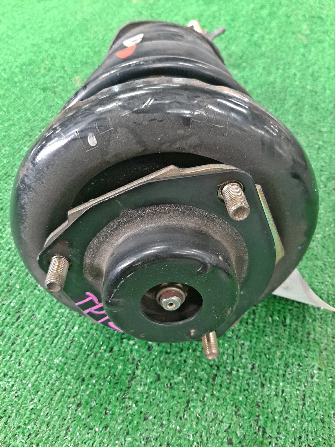 Стойка левая передняя NISSAN PRIMERA P12, QP12, TP12, HP12, RP12, WTP12, WHP12, WRP12 QR20DE, QG18DE, SR20VE, QR25DD 2 ракурс