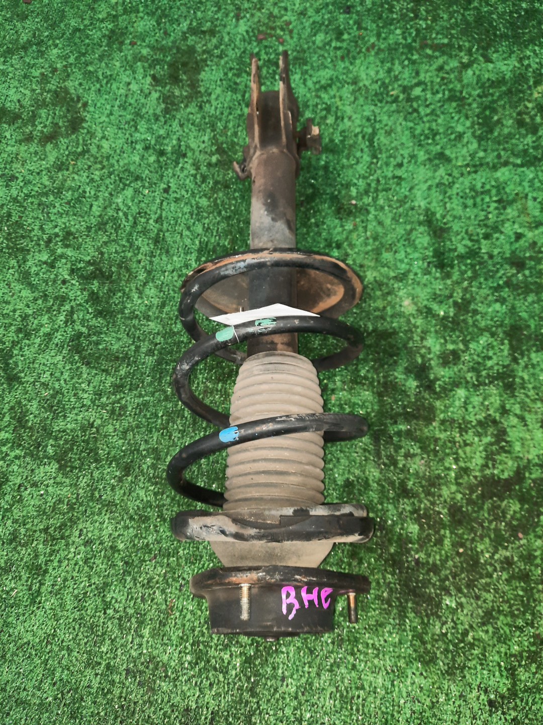 Стойка левая передняя SUBARU LEGACY LANCASTER BH9, BHE EJ25DE, EZ30DE 1 ракурс