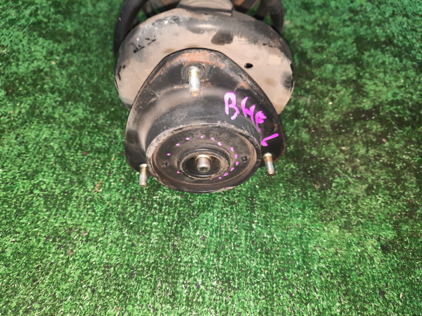 Стойка левая передняя SUBARU LEGACY LANCASTER BH9, BHE EJ25DE, EZ30DE 2 ракурс